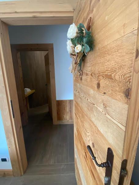 Fra Rose E Mughi Bed & Breakfast Domegge di Cadore Bagian luar foto